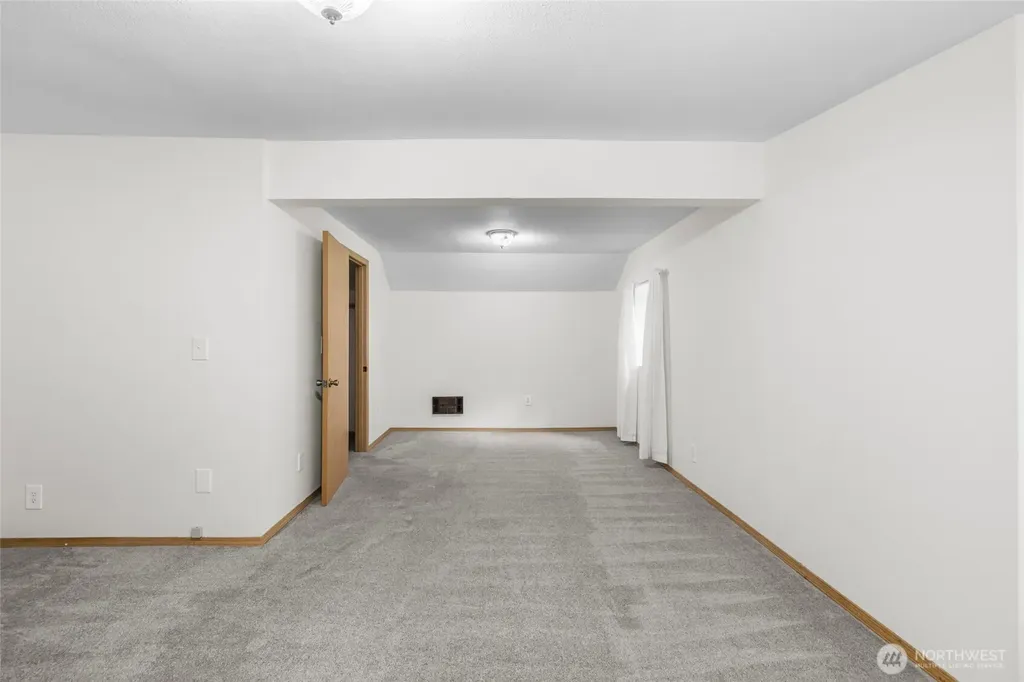 12826 228th Street NE Arlington WA 98223