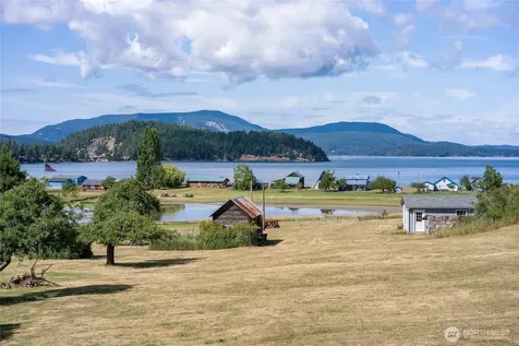 103 Less Traveled Road Lopez Island WA 98261