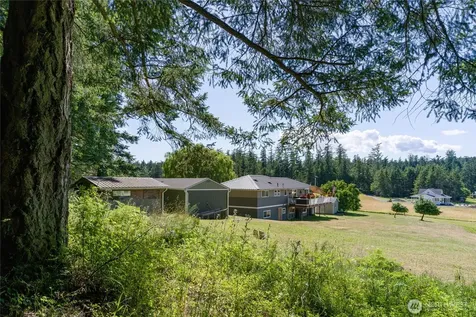 103 Less Traveled Road Lopez Island WA 98261