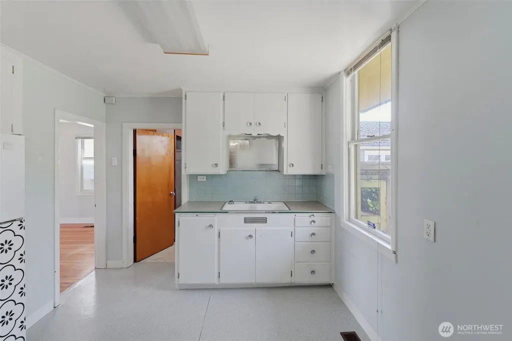 2316 N 28th Street Tacoma WA 98403