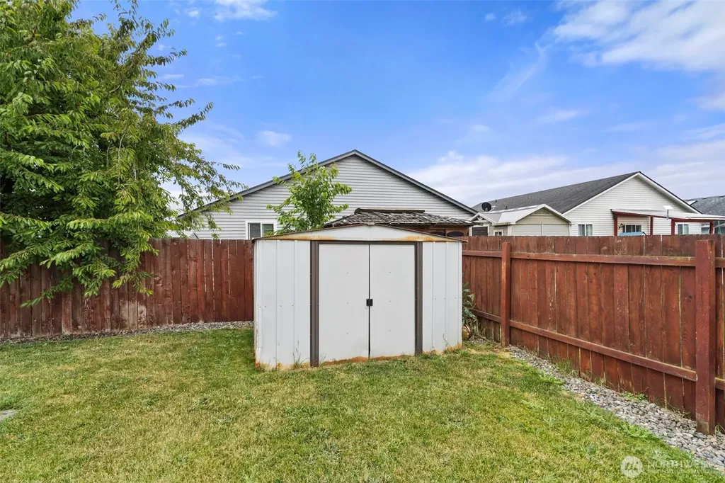 140 Hannah Lane Chehalis WA 98532