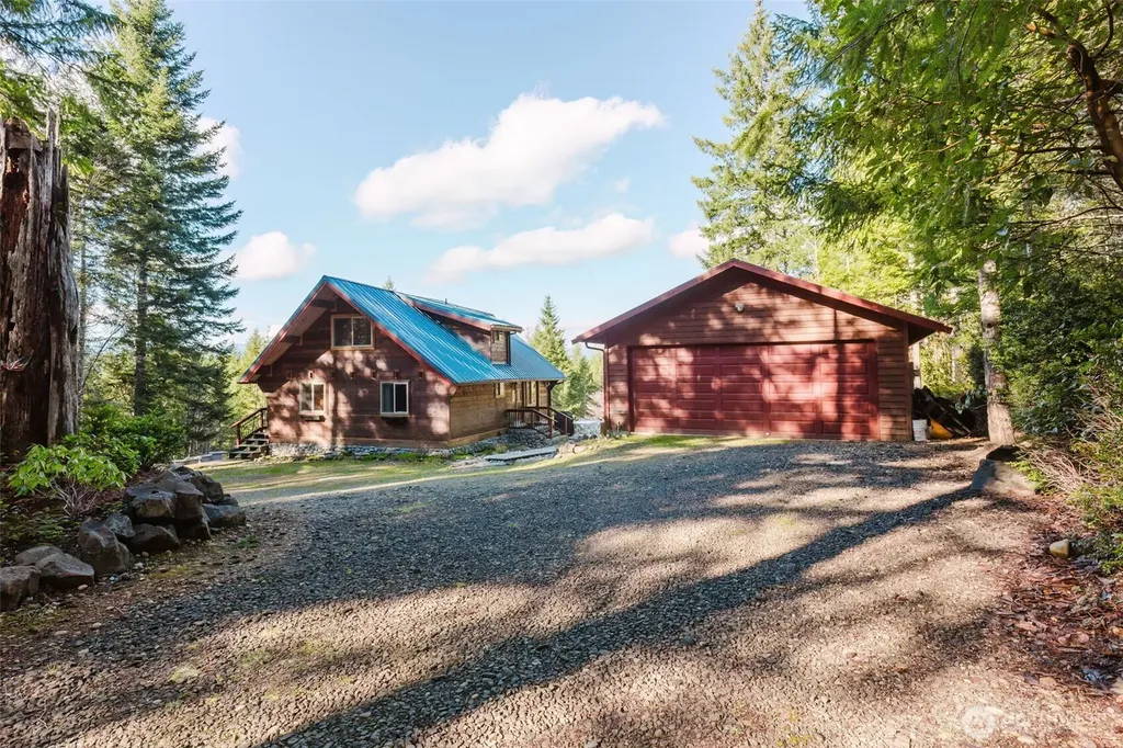 62 NE Southridge Drive Belfair WA 98528