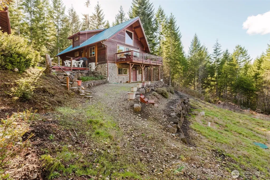 62 NE Southridge Drive Belfair WA 98528