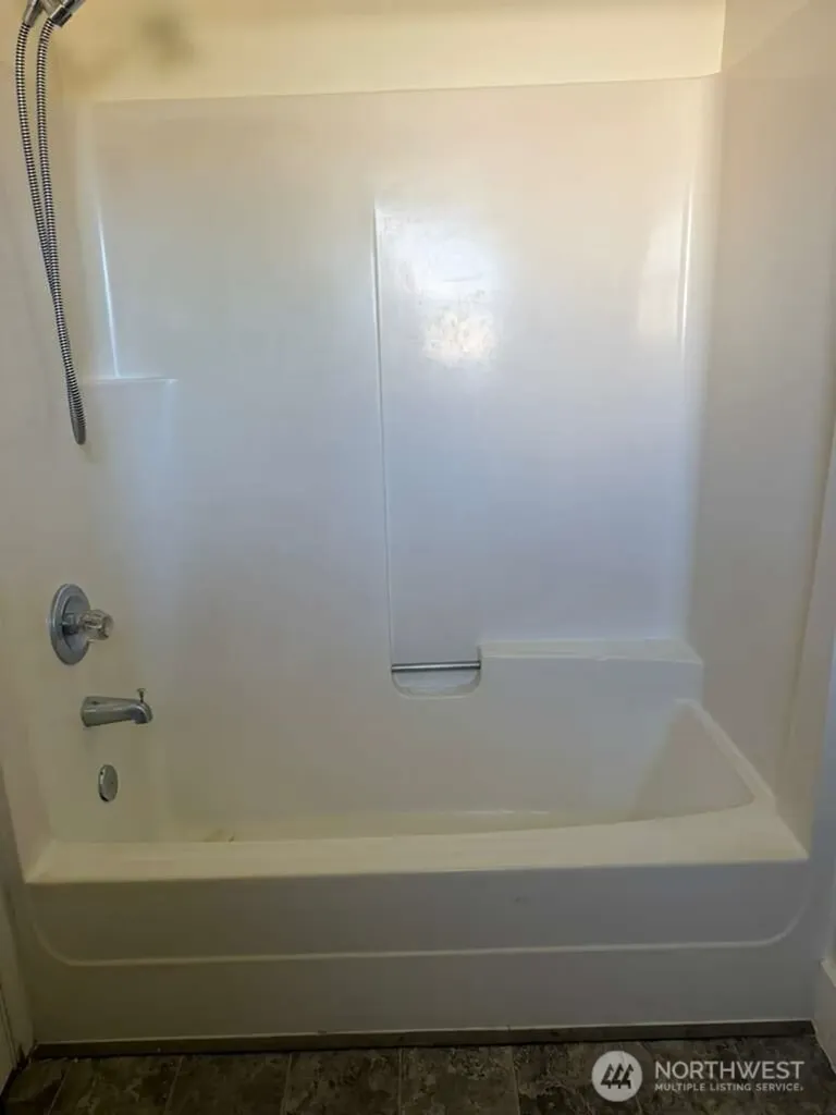 1438 SE Fones Road Olympia WA 98501