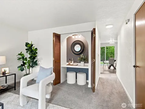 12600 4th Avenue W Everett WA 98204