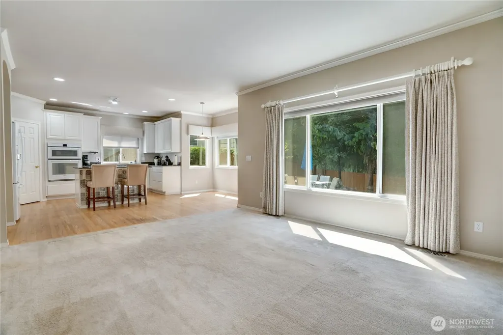 12865 SE 47th Place Bellevue WA 98006