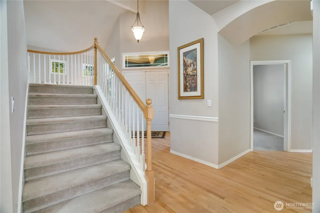 12865 SE 47th Place Bellevue WA 98006