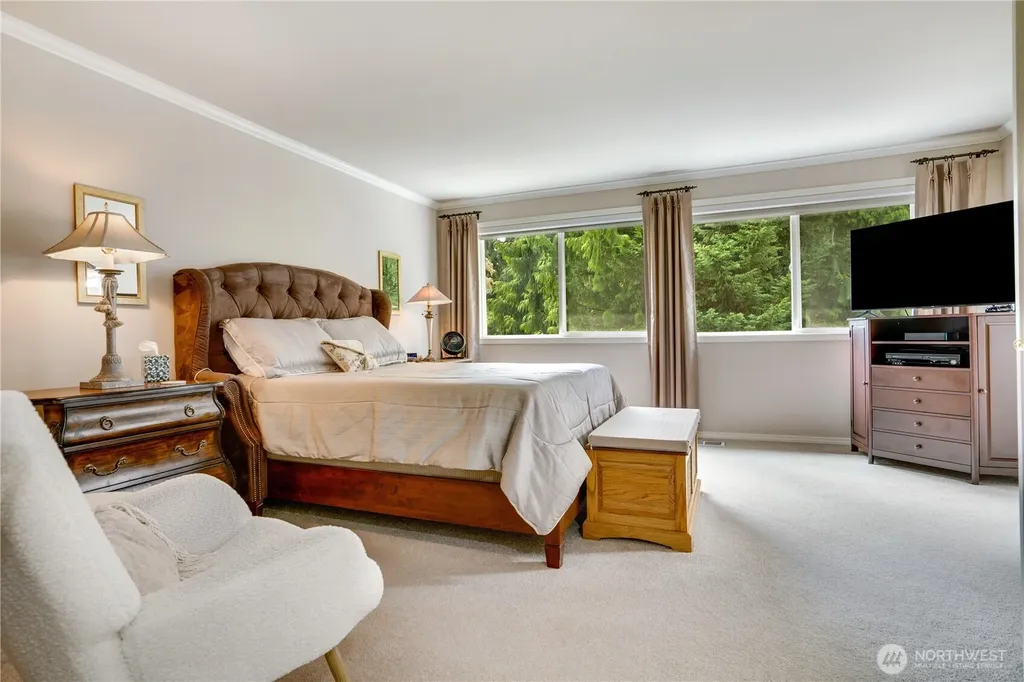 12865 SE 47th Place Bellevue WA 98006