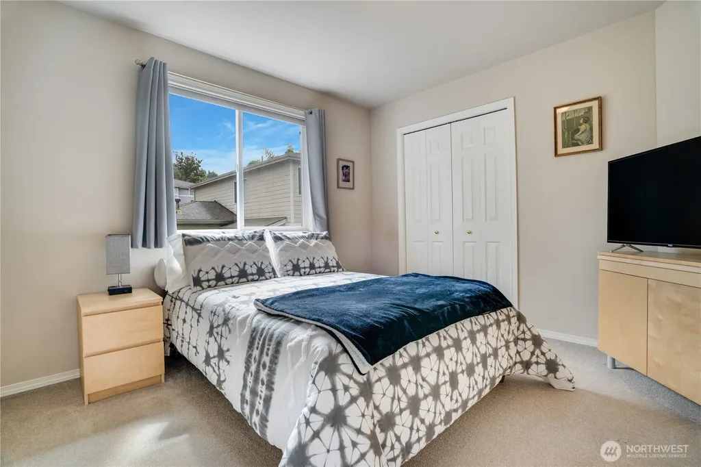 12865 SE 47th Place Bellevue WA 98006