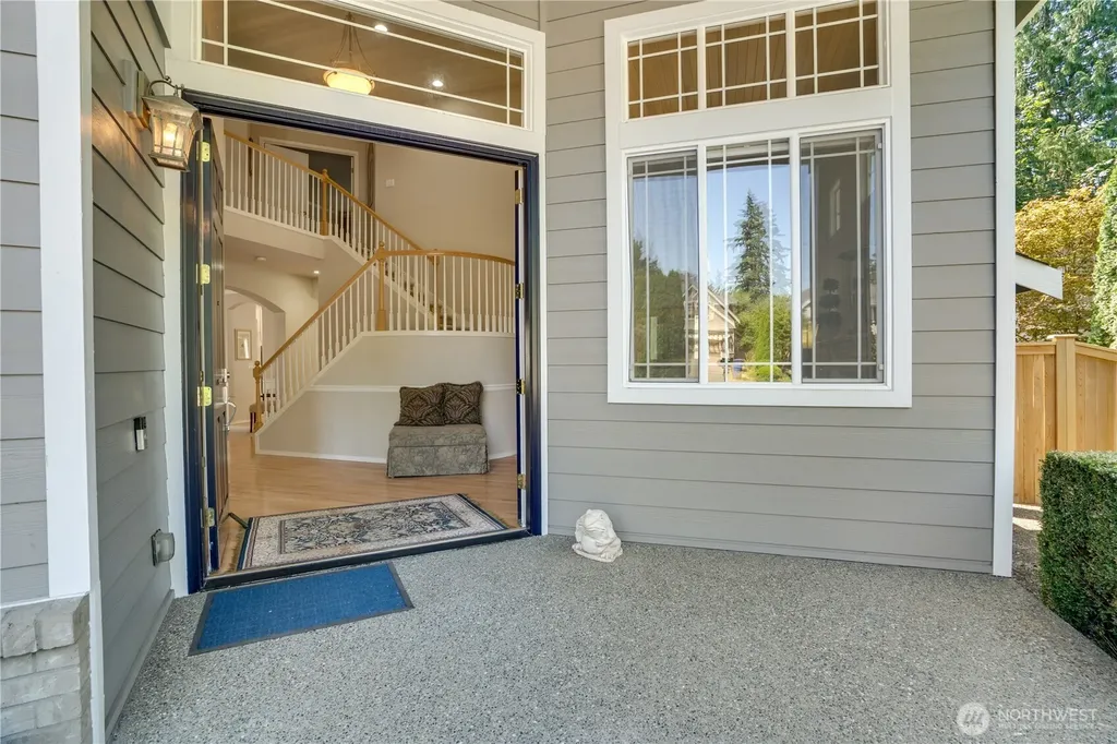 12865 SE 47th Place Bellevue WA 98006