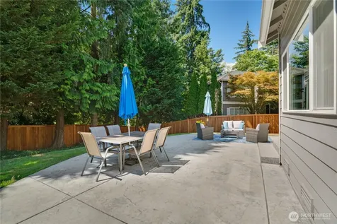 12865 SE 47th Place Bellevue WA 98006