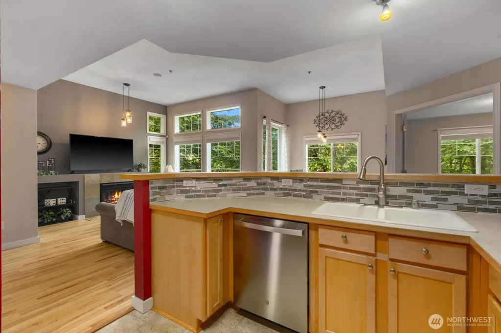 15325 SE 155th Place Renton WA 98058