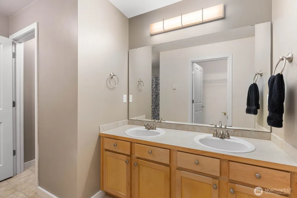 15325 SE 155th Place Renton WA 98058