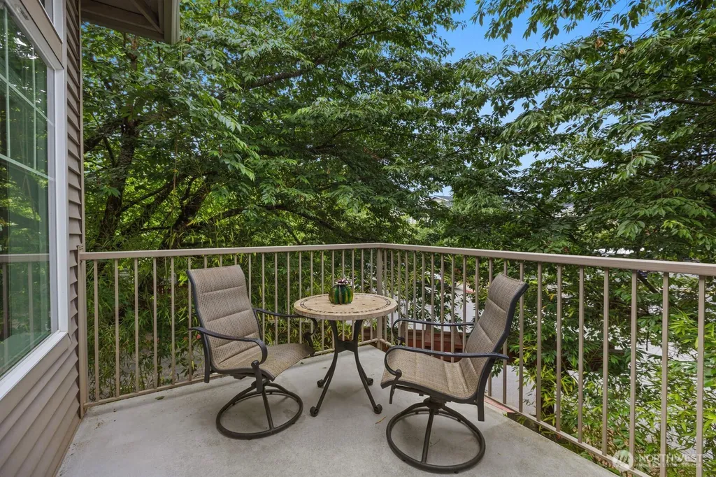 15325 SE 155th Place Renton WA 98058
