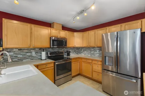 15325 SE 155th Place Renton WA 98058