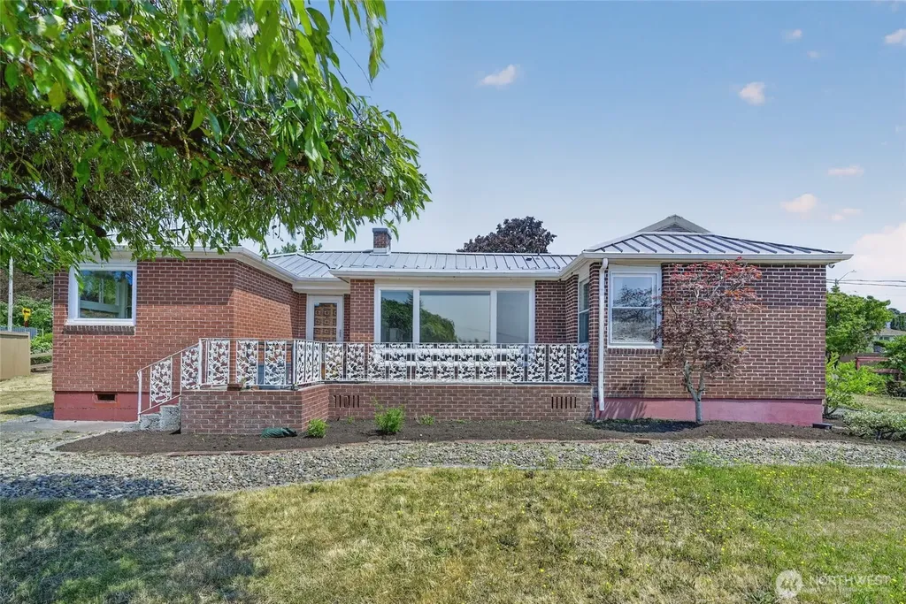6805 SE Middle Way Vancouver WA 98664