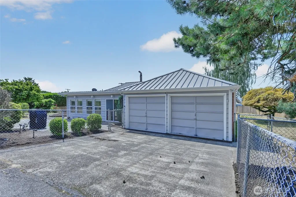 6805 SE Middle Way Vancouver WA 98664