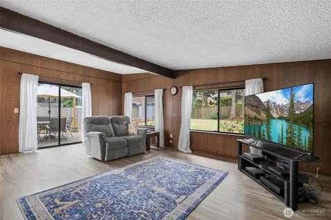 605 S 304th Street Federal Way WA 98003