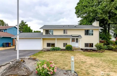 4992 31st Street NE Federal Way WA 98422