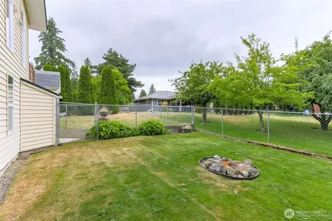 4992 31st Street NE Federal Way WA 98422