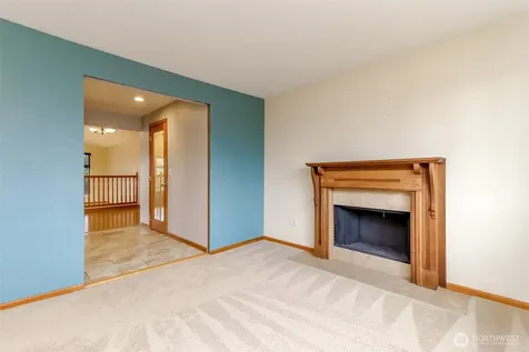 4992 31st Street NE Federal Way WA 98422