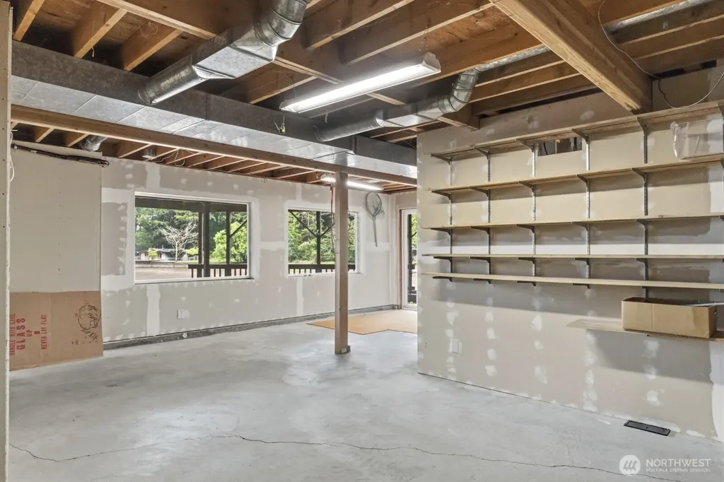 5470 E Grapeview Loop Road Allyn WA 98524