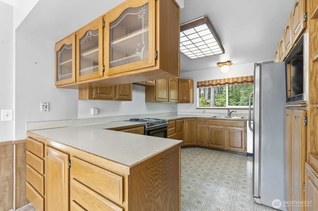 5470 E Grapeview Loop Road Allyn WA 98524