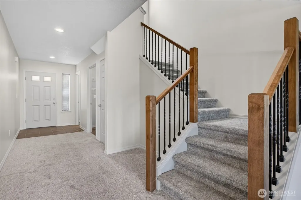 807 7th Avenue NE Ephrata WA 98823
