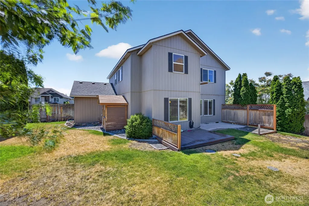 807 7th Avenue NE Ephrata WA 98823