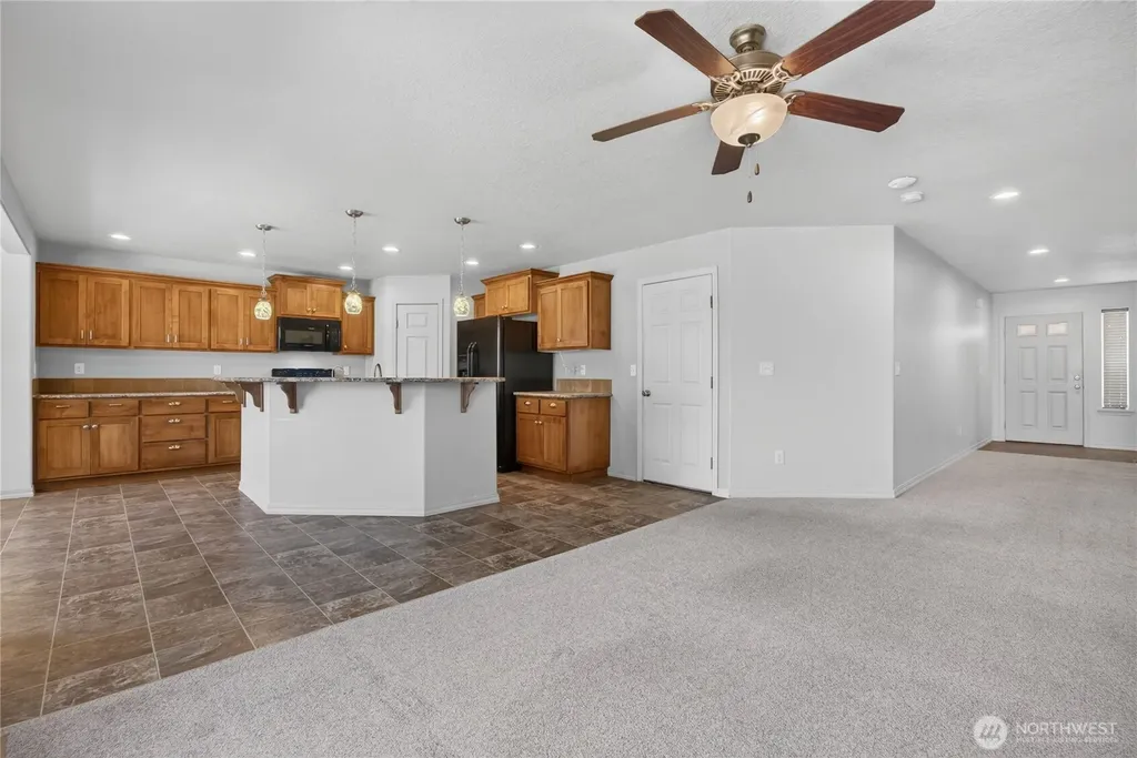 807 7th Avenue NE Ephrata WA 98823