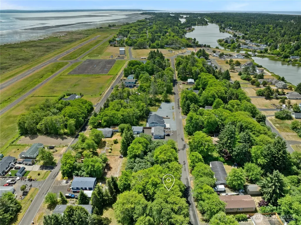 576 Chenois Avenue NE Ocean Shores WA 98569