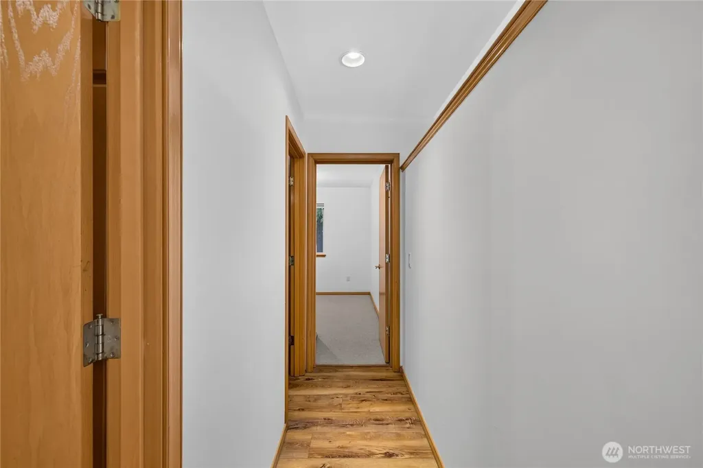 4819 Woodside Dr Drive Anacortes WA 98221