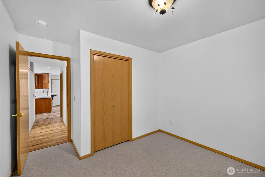 4819 Woodside Dr Drive Anacortes WA 98221