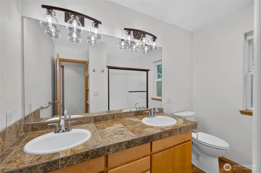 4819 Woodside Dr Drive Anacortes WA 98221