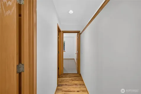 4819 Woodside Dr Drive Anacortes WA 98221