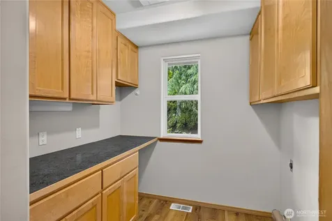 4819 Woodside Dr Drive Anacortes WA 98221