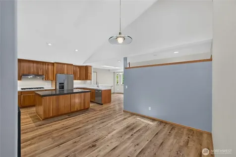 4819 Woodside Dr Drive Anacortes WA 98221