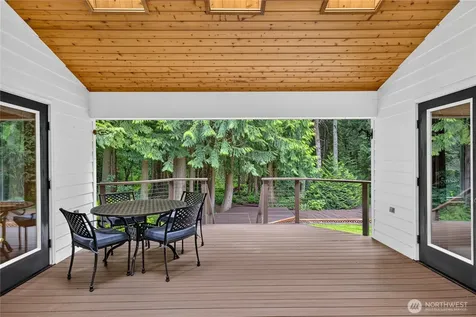 4819 Woodside Dr Drive Anacortes WA 98221