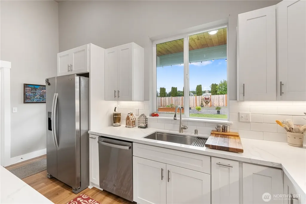2110 Hawks View Lane Winlock WA 98596