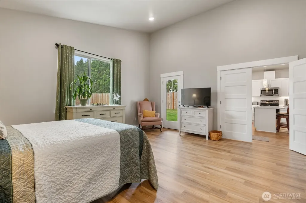 2110 Hawks View Lane Winlock WA 98596