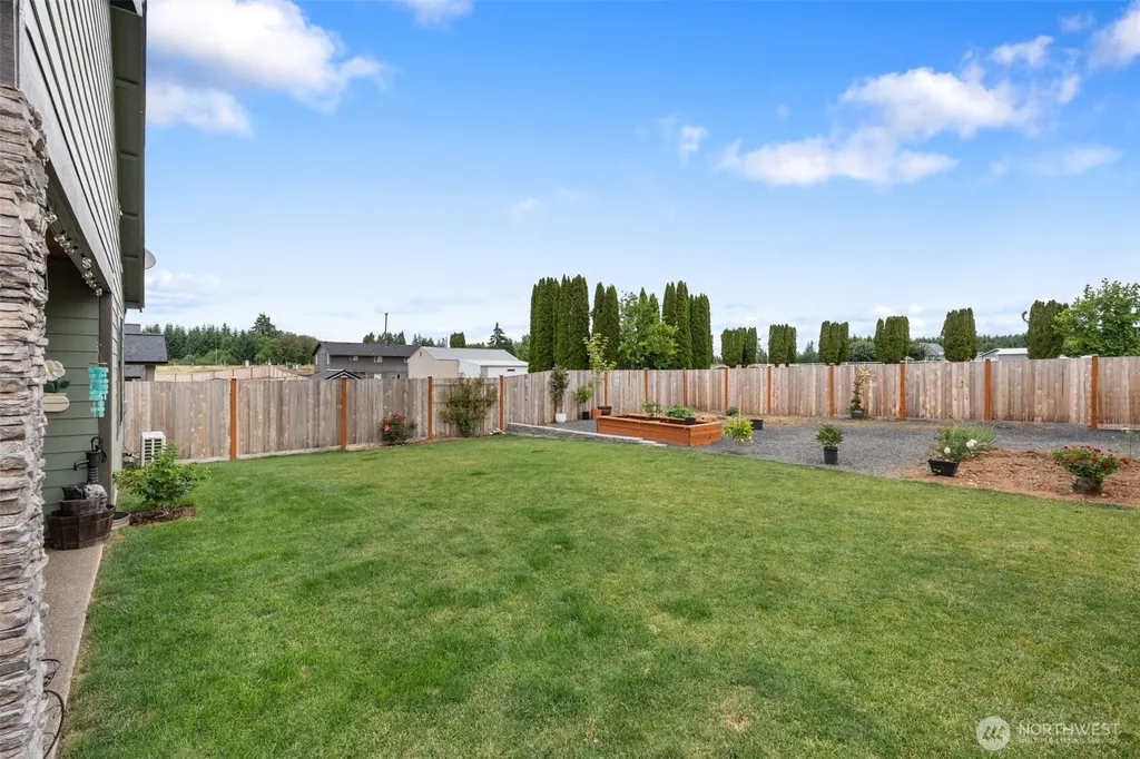 2110 Hawks View Lane Winlock WA 98596