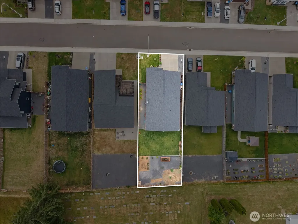 2110 Hawks View Lane Winlock WA 98596