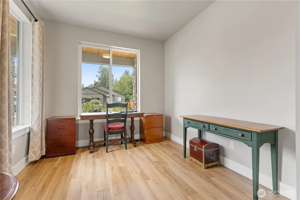 2110 Hawks View Lane Winlock WA 98596