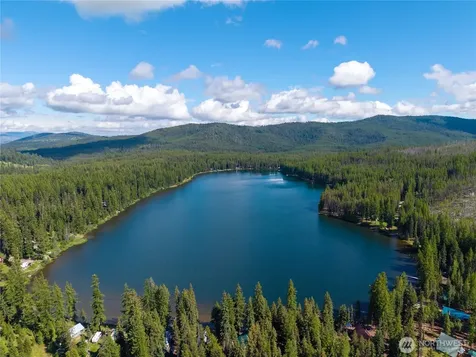 370 Thompson Road Riverside WA 98849
