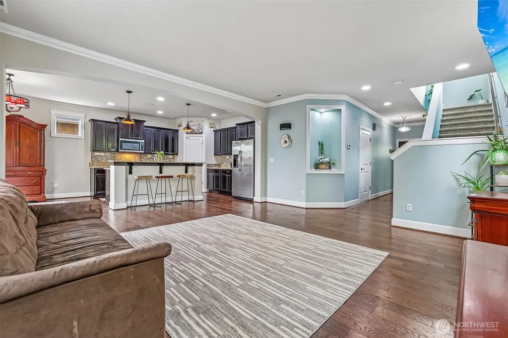 10015 1st Street NE Lake Stevens WA 98258