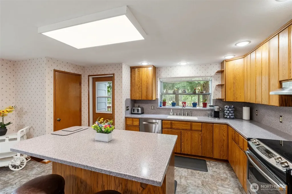 136 Kray Road Chehalis WA 98532