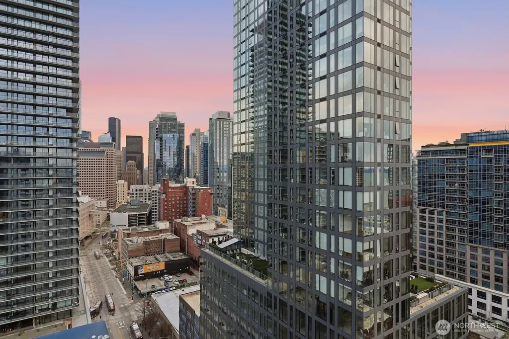 2100 3rd Avenue Seattle WA 98121
