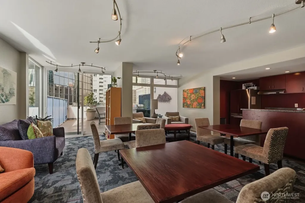 2100 3rd Avenue Seattle WA 98121