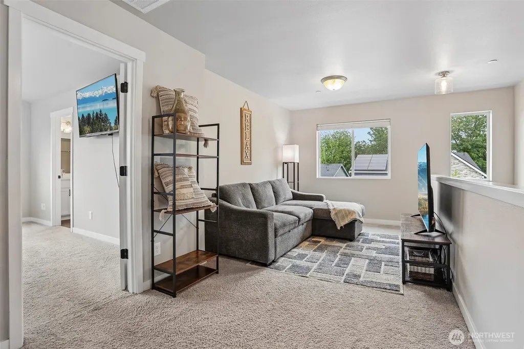 8797 68th Place NE Marysville WA 98270