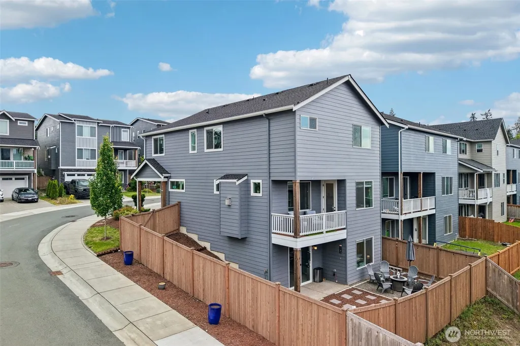 8797 68th Place NE Marysville WA 98270